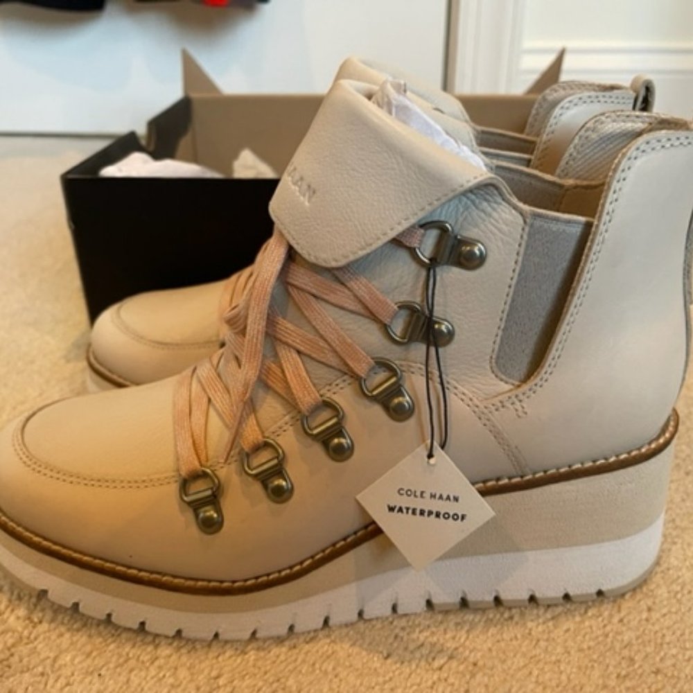 Cole Haan, Zerogrand Wedge Ankle Boots, Color Pumice stone, Size 38.5,